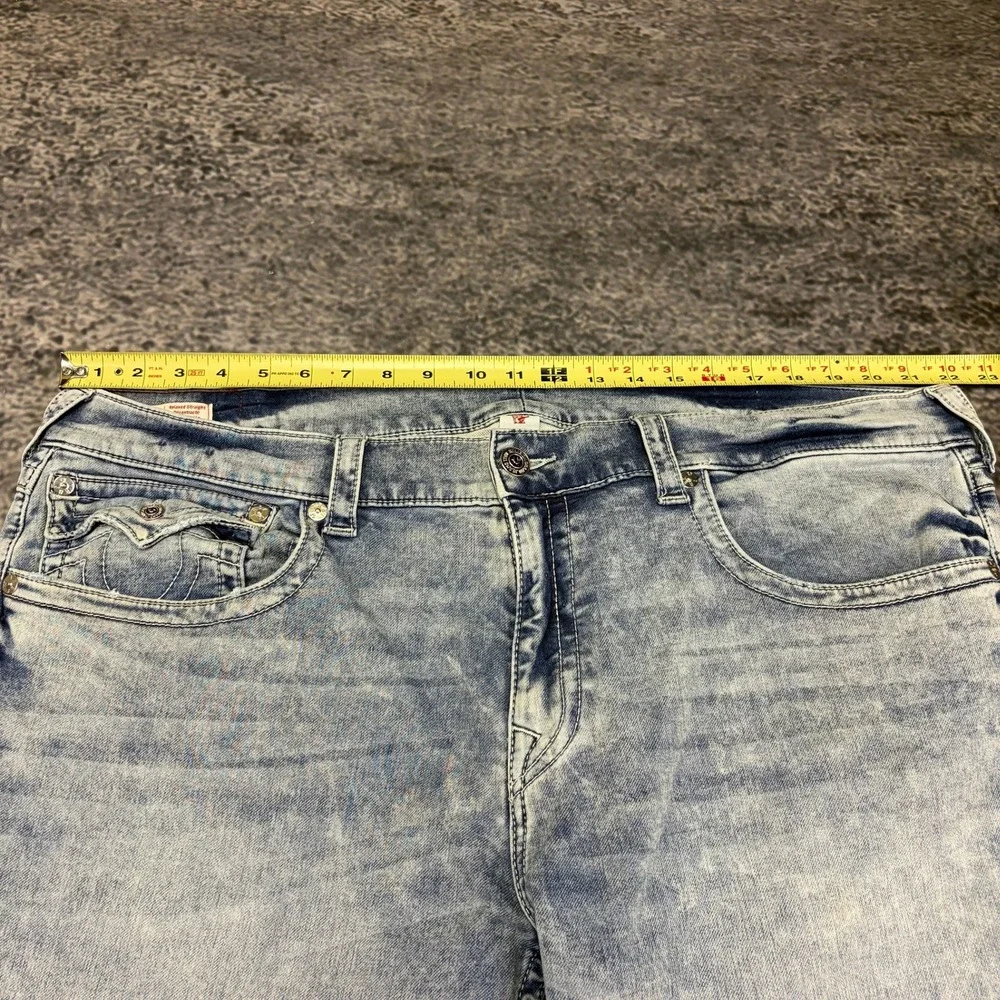 True Religion Ricky Jeans Relaxed Straight 42x33 Acid Wash Blue Flap Pockets